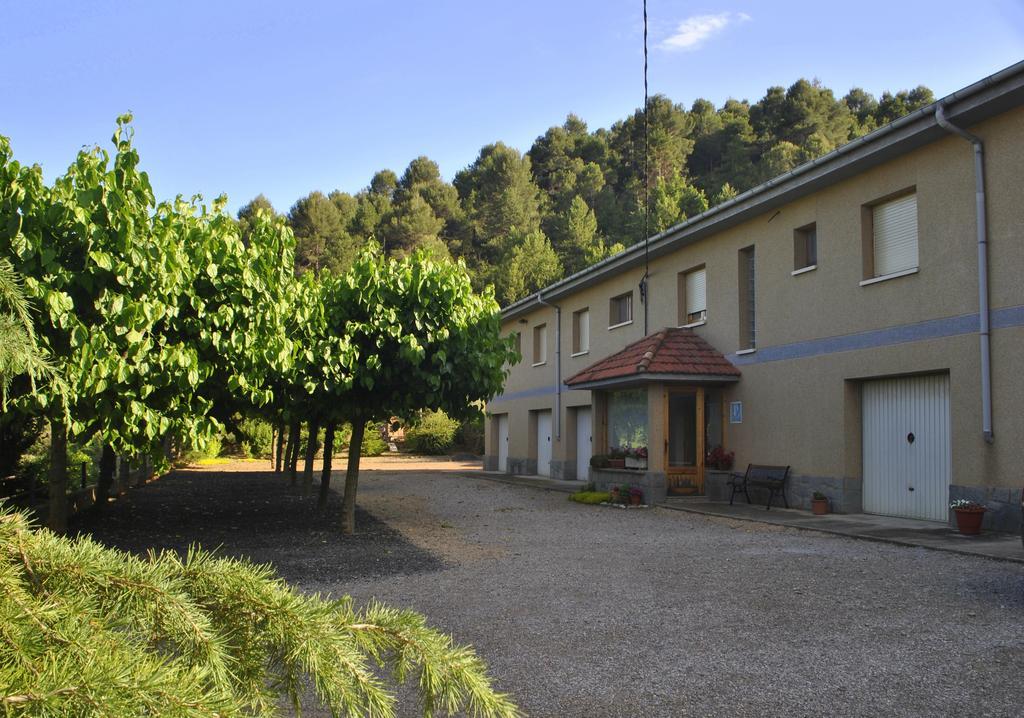 Hostal El Violi Cardona Exterior photo